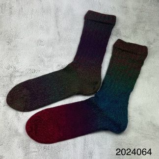 2024064 - Machine Knitted Adult Socks
